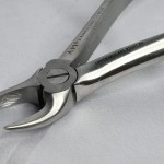 API Dental Forceps Upper Molar Right